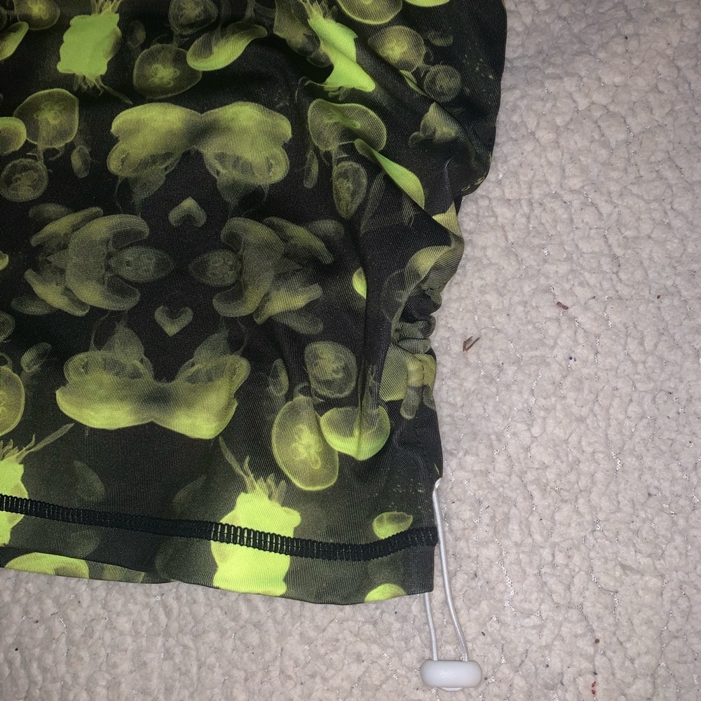 **** SOLD ***** Siz NWOT Freddy 🏋️♀️ shirt - Picture 4 of 4